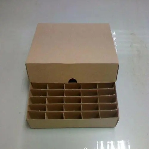 3月14日，“快遞包裝綠色回收進(jìn)校園”主題活動(dòng)啟動(dòng)。北京市東區郵政管理局負責人介紹，截至目前，北京市東區郵政管理局轄區快遞網(wǎng)點(diǎn)已基本實(shí)現包裝廢棄物回收裝置全覆蓋。